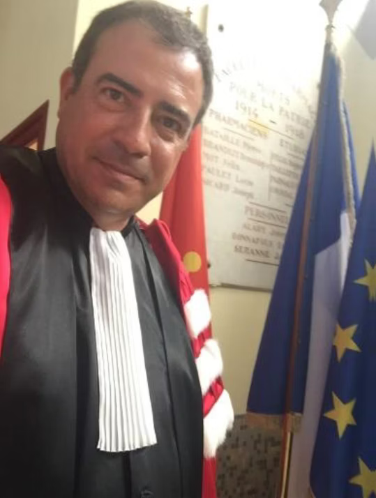 Dr Yannick BARDIE